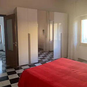 Laura's House Appartamento Cagliari